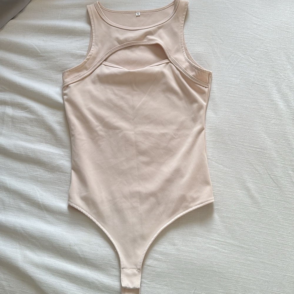 Body Suits - Picture 2 of 5